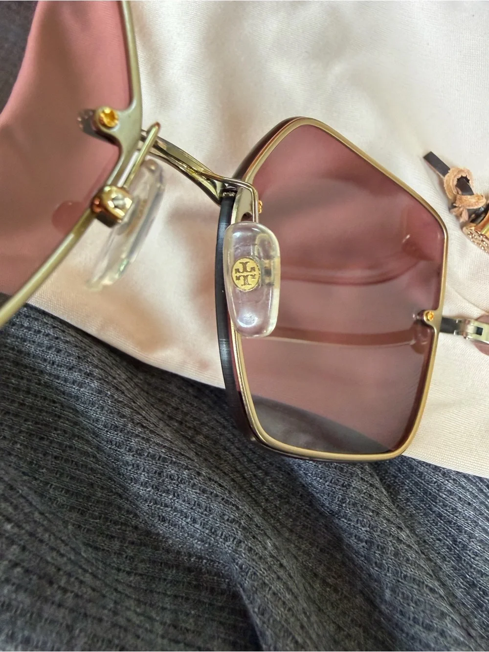 Ty Women's Burgundy Gradient Sunglasses with Gold Accents